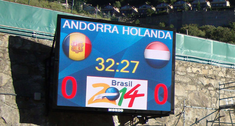 En los partidos previos al Mundial 2014 ya se han utilizado pantallas LED de Mondo
